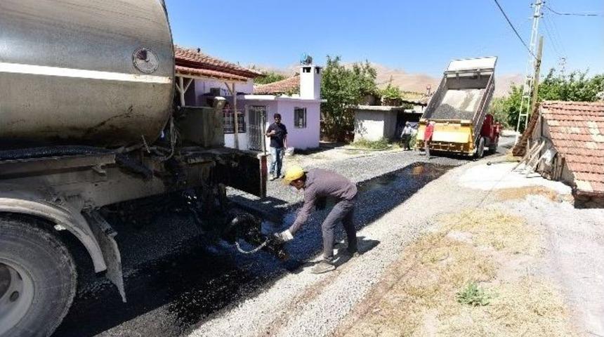 Gürkan: “asfaltsız Yol Bırakmama Hedefiyle Çalışıyoruz”