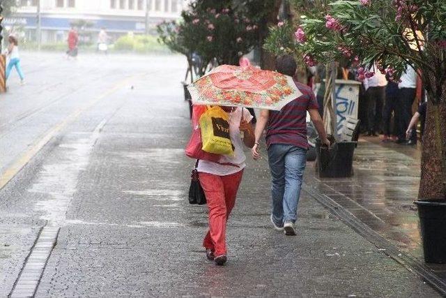 Eskişehir Beklenen Yağmura Kavuştu