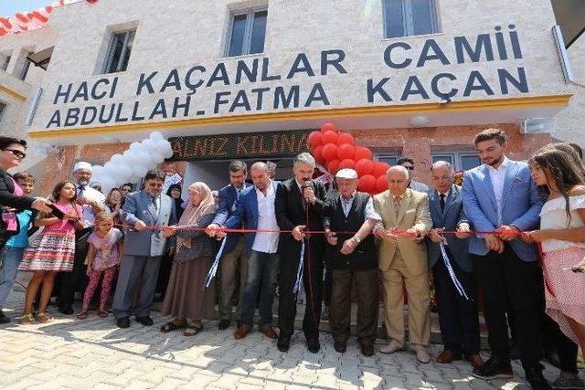 Kaçanlar Camii Törenle Açıldı