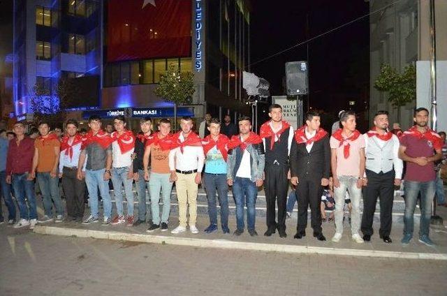 Alaca Belediyesi’nden Askere Gidecek Mehmetçiklere Uğurlama Töreni