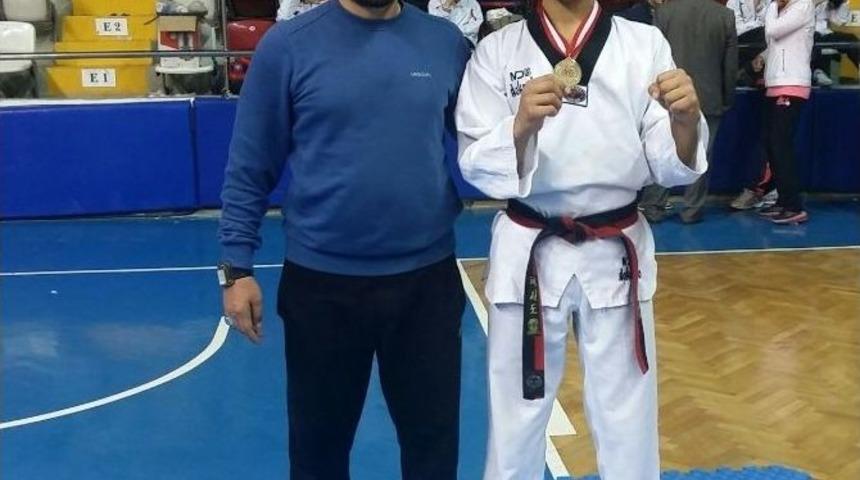 Şahinbeyli Taekwondocu Milli Takım Se&ccedil;melerinde