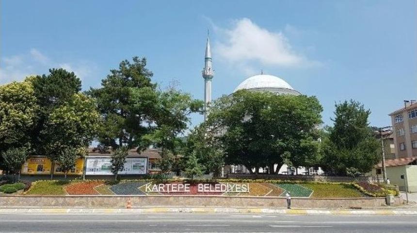 Kartepe&rsquo;de Peyzaj &Ccedil;alışmaları Devam Ediyor