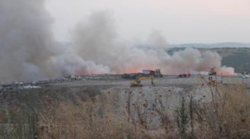 &Ccedil;&ouml;pl&uuml;k Yangını Kontrol Altına Alındı