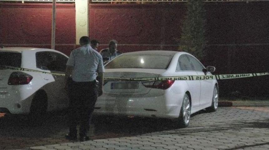 Otomobilde Kilitli Kalan &Ccedil;ocuk Havasızlıktan Boğuldu