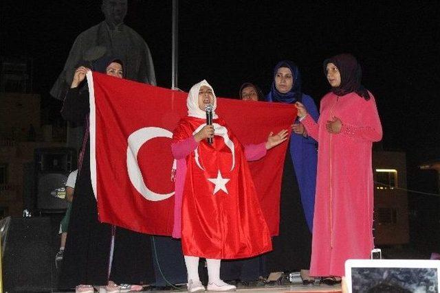 Kilis’te Demokrasi Nöbeti Sürüyor