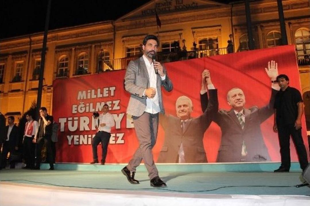 İzmirlilere Uğur Işılak S&uuml;rprizi