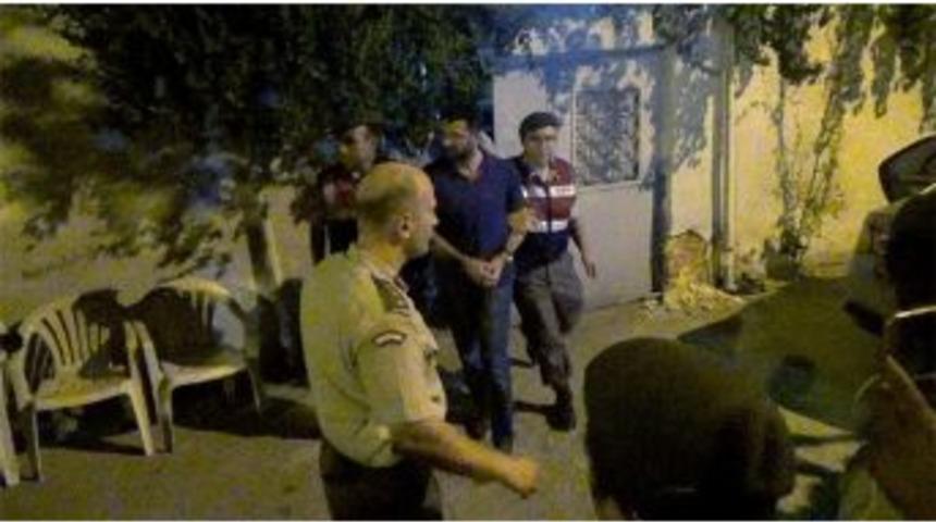 Tire&rsquo;de Yakalanan Darbeci Askerler Yargıtay &Uuml;yesi&rsquo;nin Evinden &Ccedil;ıktı