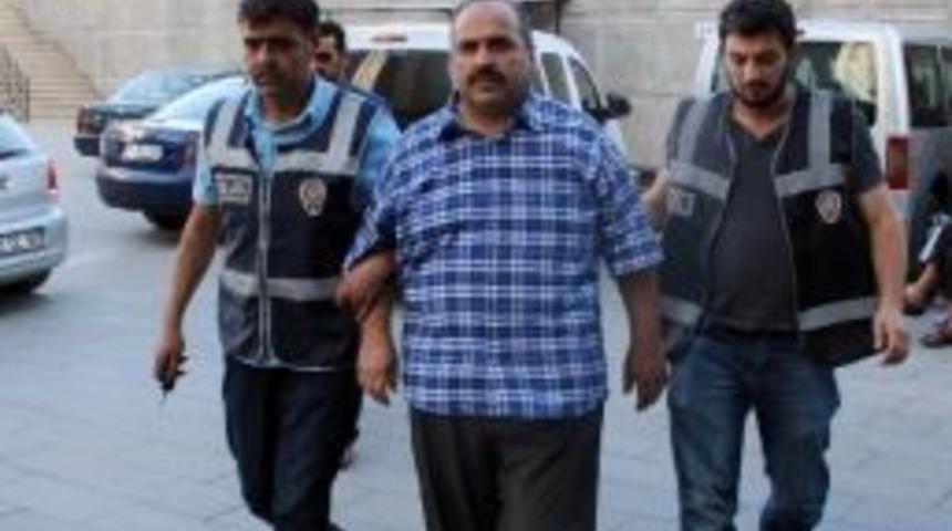 Konya&rsquo;da G&ouml;zaltına Alınan 25 Avukattan 12&rsquo;si Tutuklandı