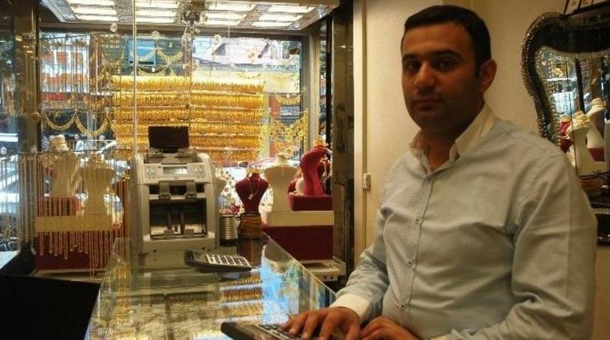 Darbe Girişimi D&uuml;ğ&uuml;n Sahipleri Ve Kuyumcuları Da Etkiledi