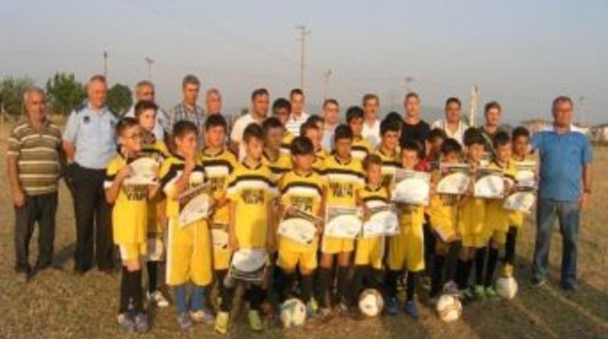 Geleceğin Sporcuları Sertifikalarını Aldı