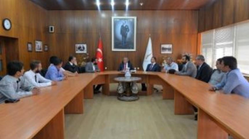 K&uuml;tahya Valisi: G&uuml;zel &Ouml;rneklere İhtiyacımız Var