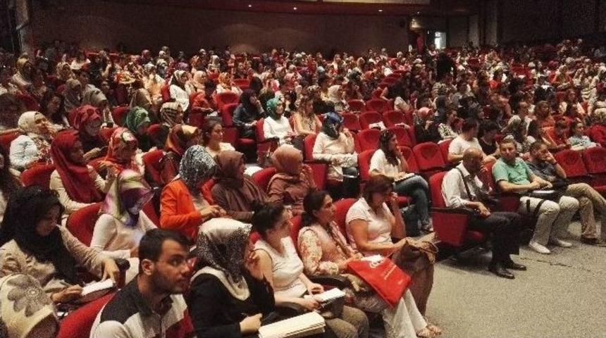 &Uuml;sk&uuml;dar&rsquo;da Darbe Girişiminin Travmatik Etkileri Masaya Yatırıldı