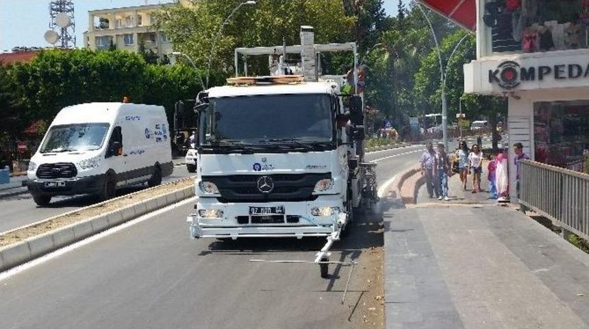 Antalya B&uuml;y&uuml;kşehir Belediyesi&rsquo;nden Manavgat Caddelerine D&uuml;zenleme