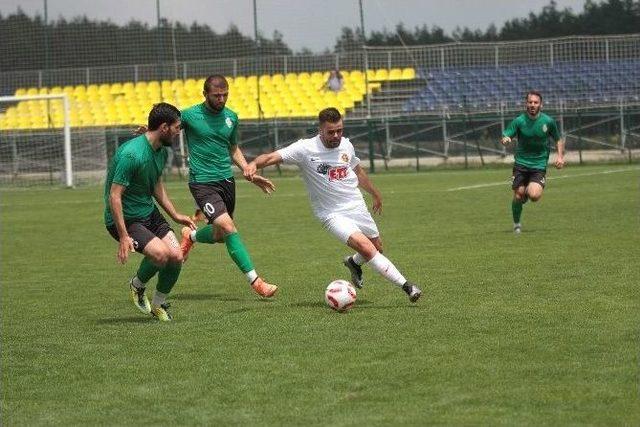 Eskişehirspor, Gürcistan Temsilcisi İle Berabere Kaldı