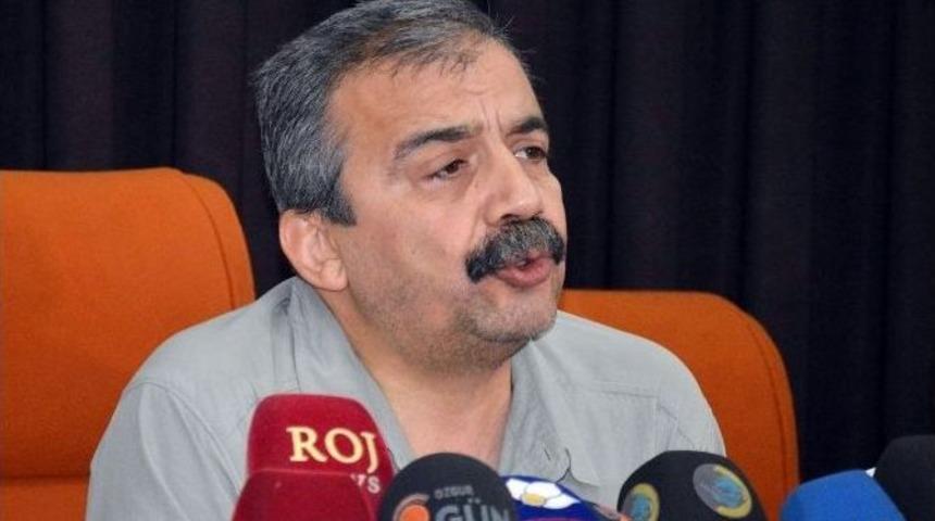 Hdp&rsquo;li &Ouml;nder: "darbe Koşullarını Ortadan Kaldırmak İ&ccedil;in Seferber Olalım"