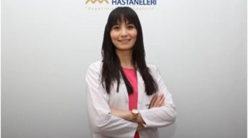Kadın Hastalıkları Ve Doğum Uzmanı Op. Dr.melike &Ouml;zge &Ccedil;i&ccedil;ek &Ouml;zek: