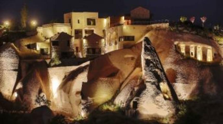 Kapadokya&rsquo;da Bir D&ouml;nem Mahkemelik Olan Otel Kapandı