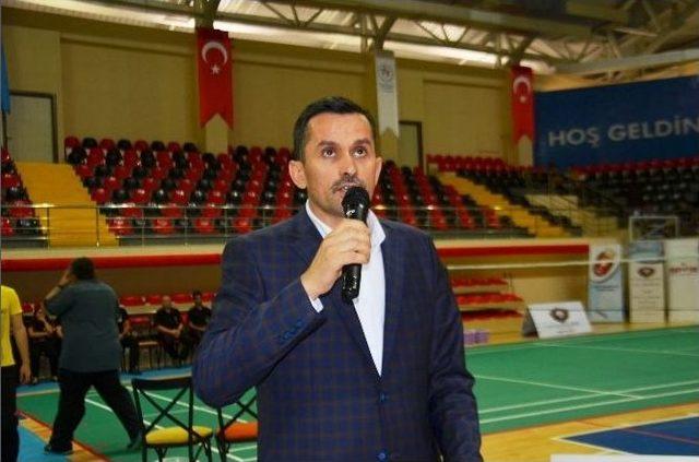 Badminton Süper Lig Müsabakaları Bafra’da Başladı