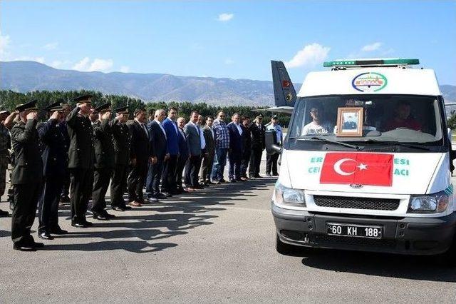 Şehit Uzman Çavuş Erkut’un Naaşı Tokat’ta 2