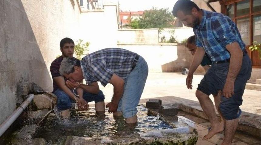 Siirt&rsquo;te Sıcaklar Bunaltıyor