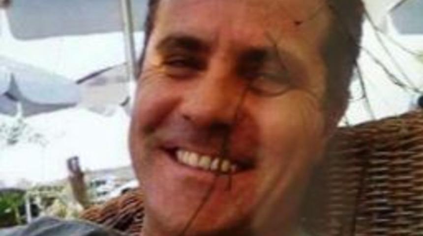 Taksiciyi &Ouml;l&uuml;m Arabada Uyurken Yakaladı