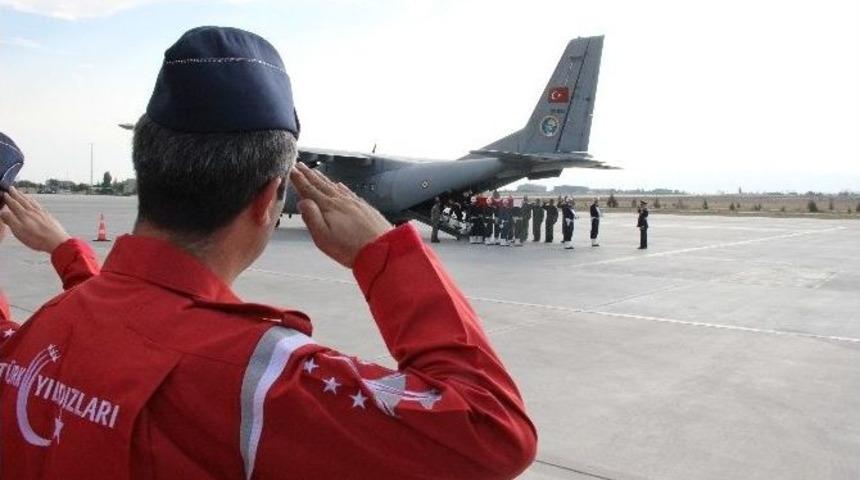 Şehitlerin Naaşı Konya&rsquo;ya Getirildi