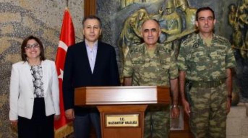 Korgeneral Erbaş&rsquo;tan Vali Yerlikaya&rsquo;ya Veda Ziyareti