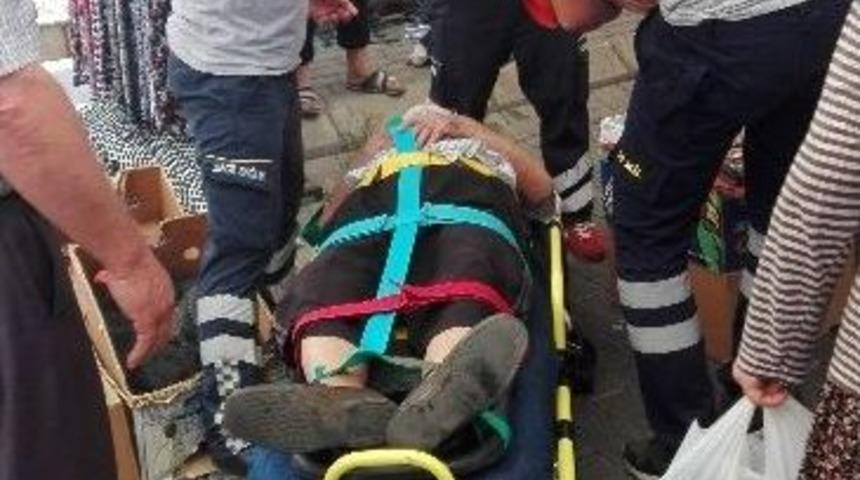 Pazaryerinde G&ouml;r&uuml;nmez Kaza, Yaşlı Şahıs Hastaneye Kaldırıldı