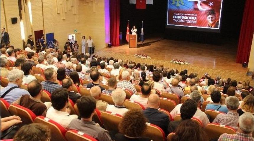 Anadolu &Uuml;niversitesi&rsquo;nden Kırım Tatarları Lideri Kırımoğlu&rsquo;na &lsquo;fahri Doktora&rsquo; Unvanı