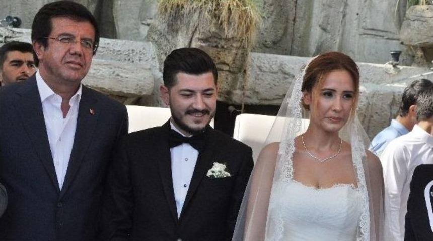 Ekonomi Bakanı Nihat Zeybekci Denizli&rsquo;de