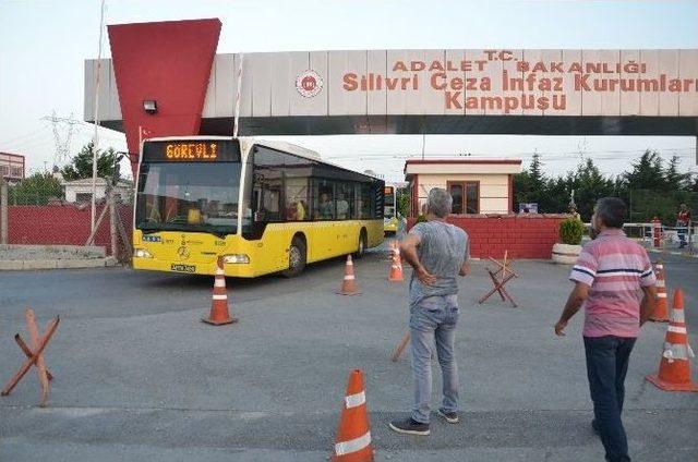 Silivri Cezaevi’ndeki Erler Otobüslerle Birliklerine Gönderildi