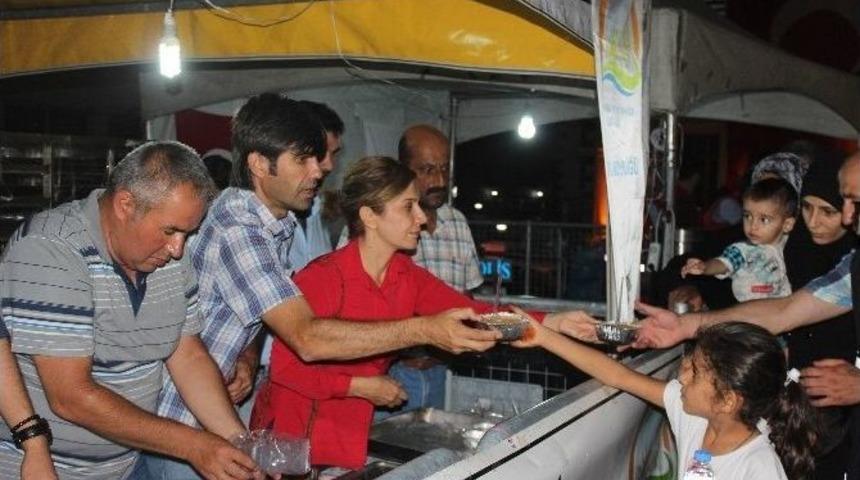 Demokrasi N&ouml;beti Semazen G&ouml;sterisi İle Devam Etti