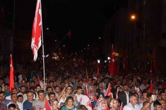 Enerji Ve Tabi Kaynaklar Eski Bakanı Yıldız: “15 Temmuz Gençlerimizin Tankların Karşısında Durduğu Gündür”