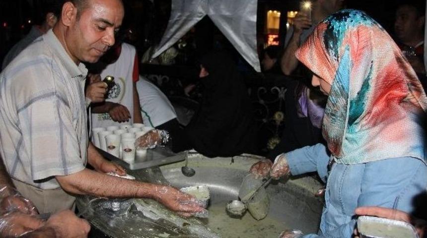 Demokrasi N&ouml;beti Tutanlara İhh Ve Kyk&rsquo;dan Kumanya Desteği