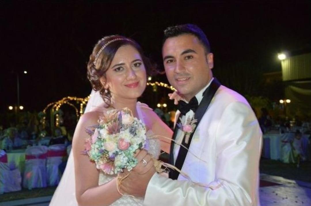 Başkan &Ccedil;er&ccedil;i Akhisar&rsquo;da Nikah Kıydı