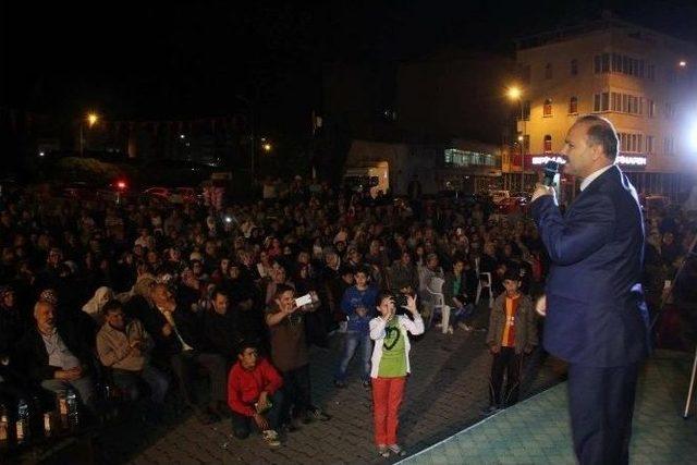 Demokrasi Nöbetine Halk Ozanları Destek Verdi