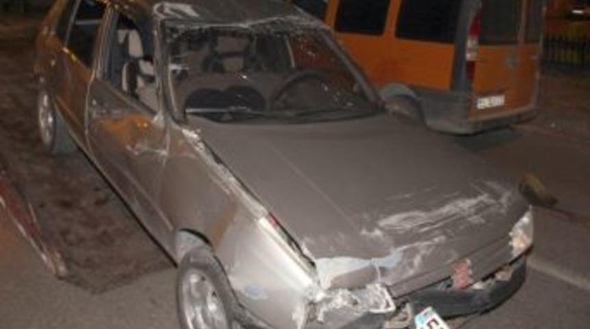 Takla Atan Otomobilin S&uuml;r&uuml;c&uuml;s&uuml; Ka&ccedil;tı