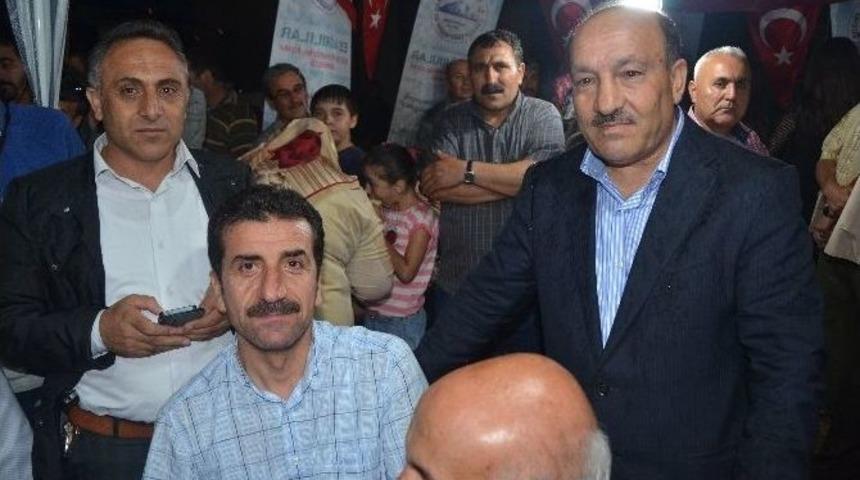 Es Ağrılılar&rsquo;dan Demokrasi N&ouml;betine Destek