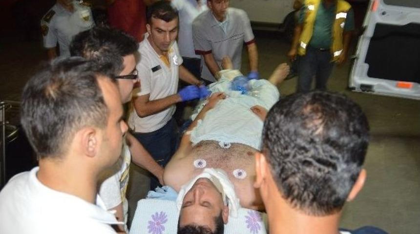 Adıyaman&rsquo;da Polis Memuruna Sopalı Saldırı