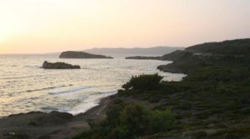 Muğla&rsquo;da Dalgalara Kapılan 6 Kişiden Biri Hayatını Kaybetti