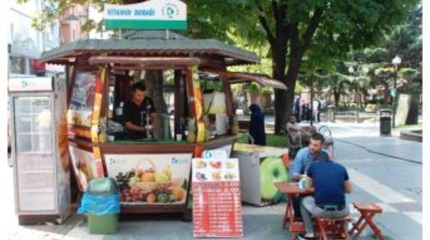 Vitamin Durakları Serinletiyor