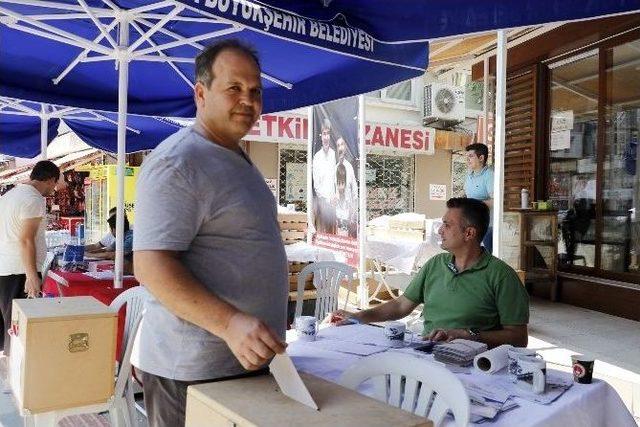 Antalyalılar 100 Milyon Tl’lik Proje İçin Sandık Başına Gitti