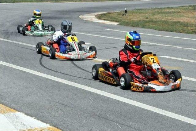 Türkiye Karting Şampiyonası Uşak’ta Yapıldı