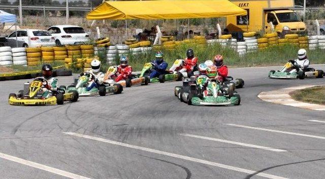 Türkiye Karting Şampiyonası Uşak’ta Yapıldı