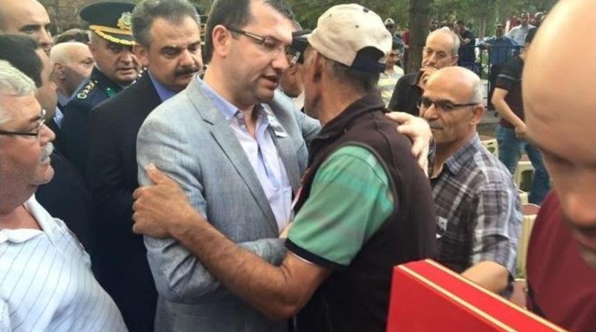Mhp Afyonkarahisar Milletvekili Mehmet Parsak Şehit Cenazesine Katıldı