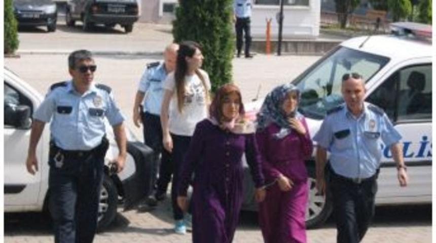 Sakarya&rsquo;da &Ouml;ğrenci Evlerine Fet&ouml; Baskını