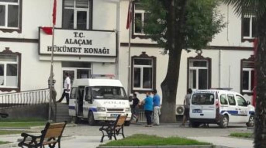 Ala&ccedil;am&rsquo;da Fet&ouml;/pdy Operasyonunda 2 Kişi Tutuklandı