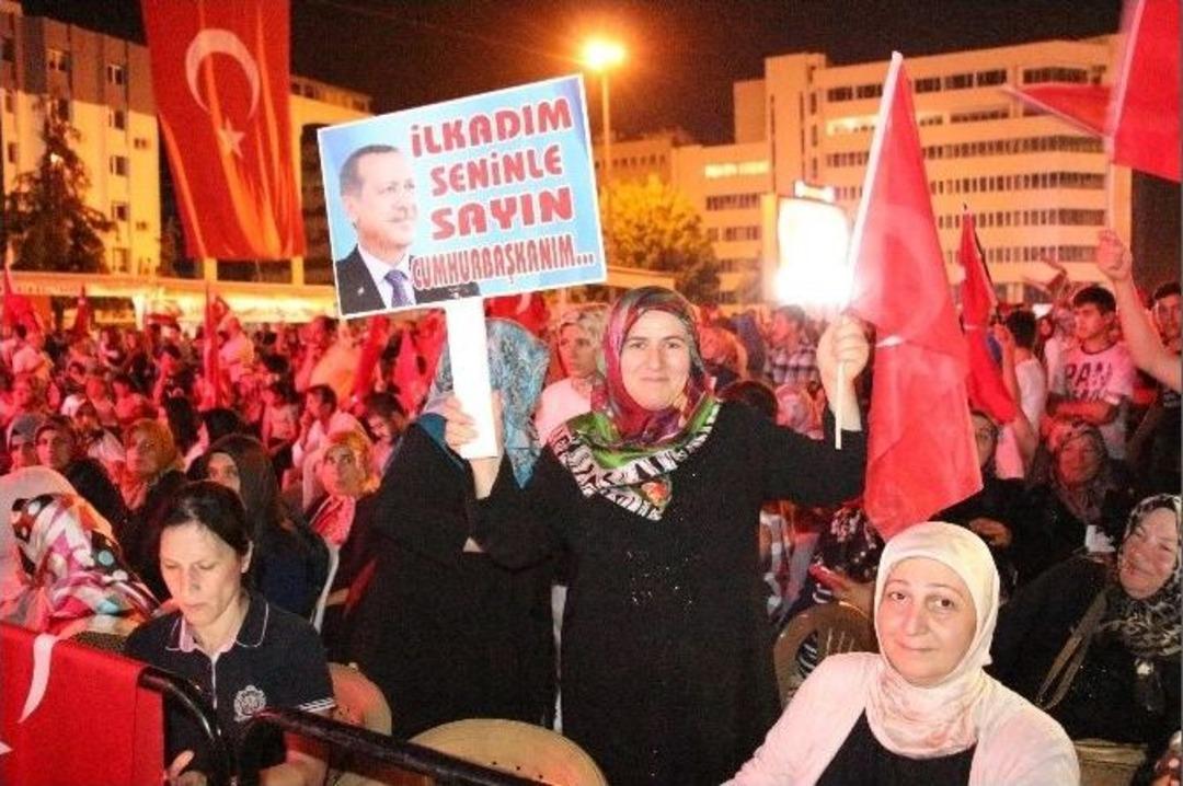 Demokrasi N&ouml;betinde 17&rsquo;inci G&uuml;n