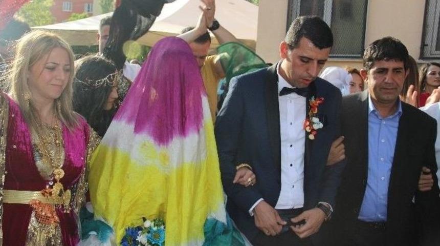 Hakkarili İş Adamı S&ouml;zer&rsquo;in Mutlu G&uuml;n&uuml;