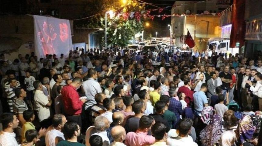 Ceylanpınar’da Demokrasi Nöbeti Devam Ediyor